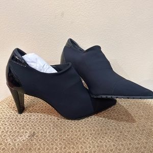 BRAND NEW BLACK heeled ankle boots